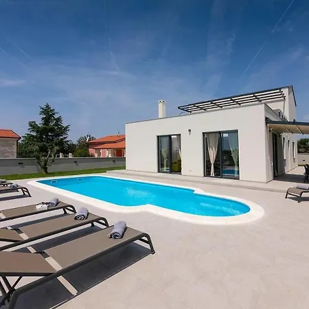 Perle Holiday home Pula