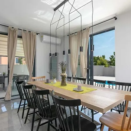 Perle Holiday home Pula