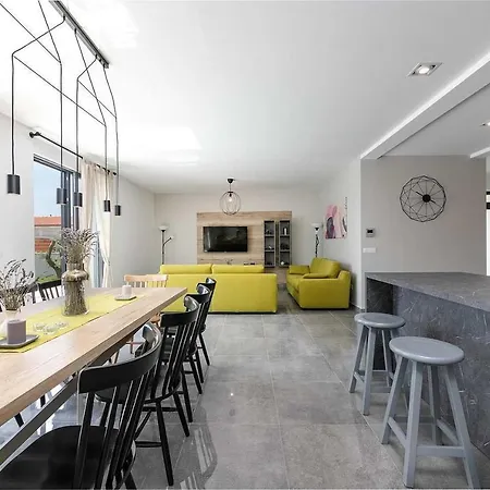 Perle Holiday home Pula